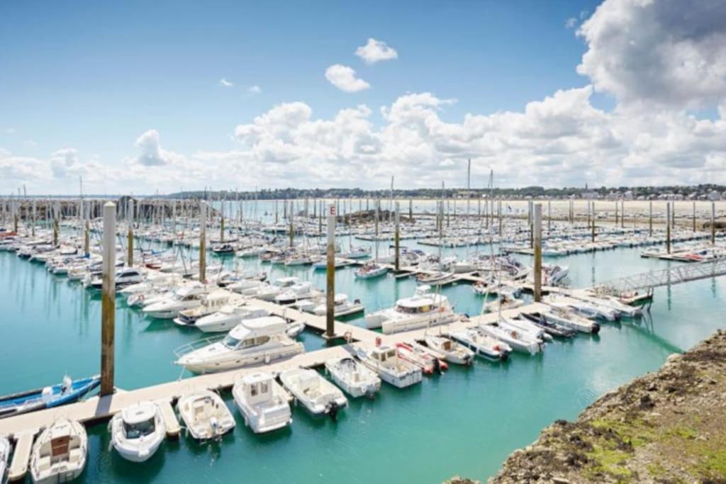 Apartament 50M De La Plage: Studio Au Coeur Du Centre ! Saint-Cast-le-Guildo Zewnętrze zdjęcie