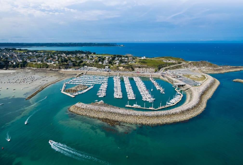 Apartament 50M De La Plage: Studio Au Coeur Du Centre ! Saint-Cast-le-Guildo Zewnętrze zdjęcie